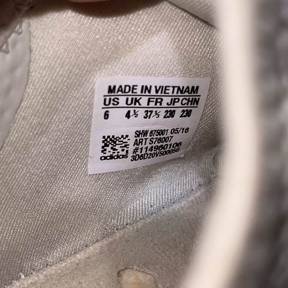 Adidas NMD_R1 - Picture 8 of 8